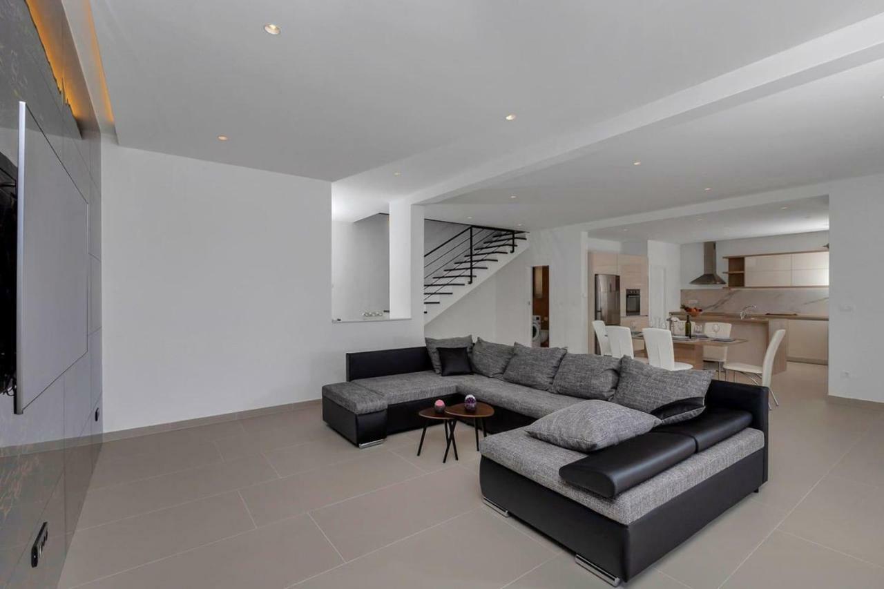 Holiday Home E Bast Dış mekan fotoğraf