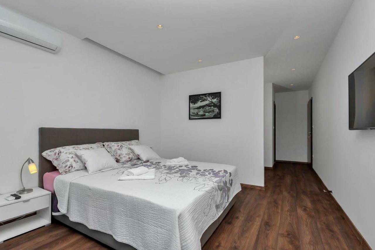 Holiday Home E Bast Dış mekan fotoğraf